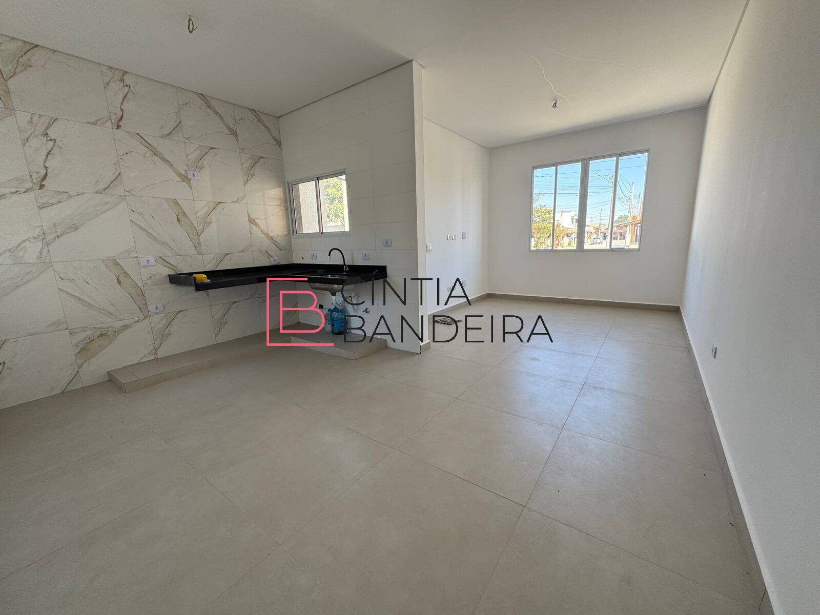 Casa, 2 quartos, 70 m² - Foto 1